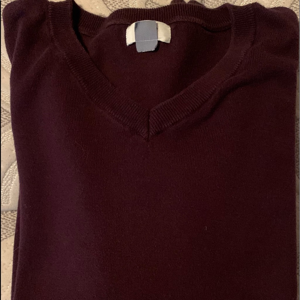 Men’s sweater purple size medium